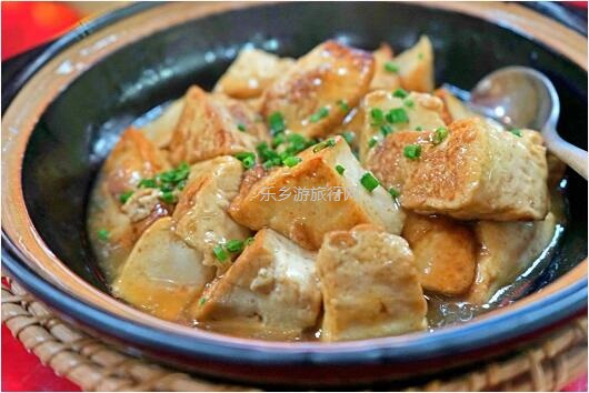 <a href=http://www.lexiangyou.org/xiangcunlvyou/ target=_blank class=infotextkey>乡村旅游</a>：乘坐高铁游梅州，品味客家文化，享受20多项旅游优惠
